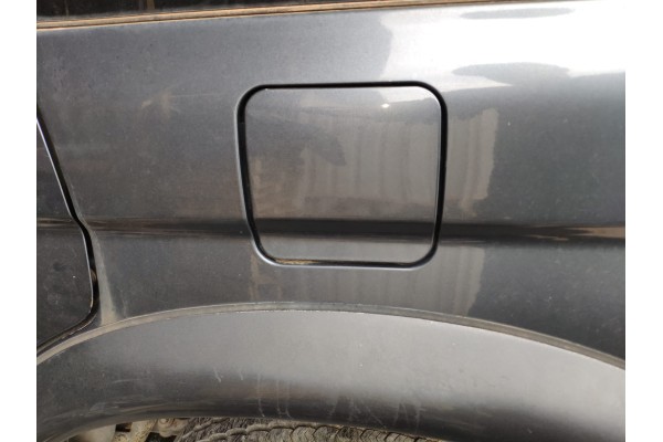 Recambio de tapa exterior combustible para mitsubishi montero sport (k90) 2.5 td gls referencia OEM IAM   