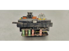 Recambio de caja reles / fusibles para peugeot 3008 1.6 hdi 112 fap referencia OEM IAM 9675877980  