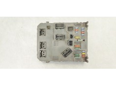 Recambio de caja reles / fusibles para peugeot 1007 referencia OEM IAM 9659579180  