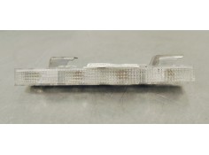 Recambio de luz central de freno para toyota auris 1.4d4d 90 fap referencia OEM IAM   