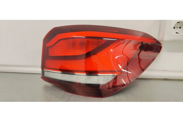 Recambio de piloto trasero derecho para bmw serie x1 (f48) 2.0d turbo 150 fap referencia OEM IAM H4747771408  