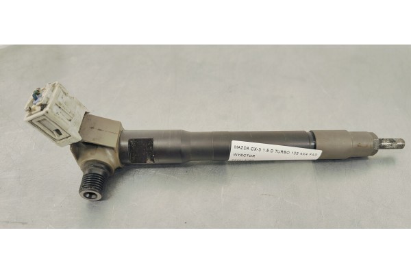 Recambio de inyector para mazda cx-3 1.5 d turbo 105 4x4 fap referencia OEM IAM S55013H50  