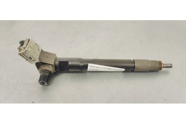 Recambio de inyector para mazda cx-3 1.5 d turbo 105 4x4 fap referencia OEM IAM S55013H50  