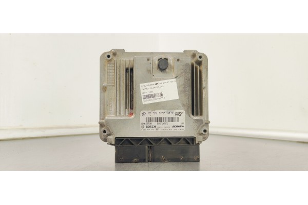 Recambio de centralita motor uce para opel insignia berlina 2.0cdti 130 fap referencia OEM IAM 0281017453  