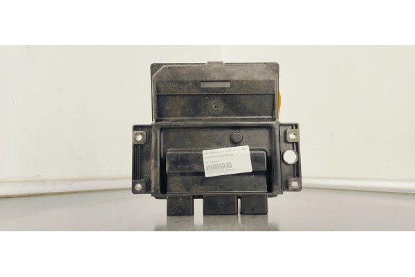 Recambio de centralita motor uce para kia carnival ii 2.9 crdi lx referencia OEM IAM 391024X520  