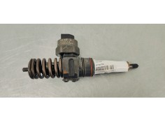 Recambio de inyector para volkswagen golf iv berlina (1j1) 1.9 tdi referencia OEM IAM 038130073F  