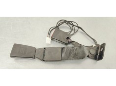 Recambio de enganche cinturon trasero central para peugeot 3008 1.6 hdi 112 fap referencia OEM IAM 9681985380  