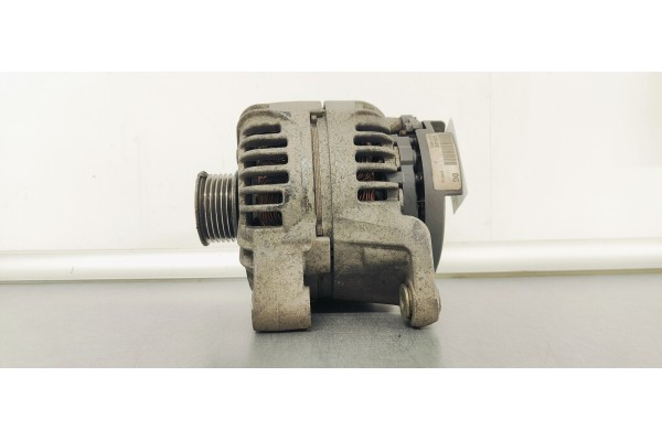 Recambio de alternador para opel zafira a elegance referencia OEM IAM 13108596  
