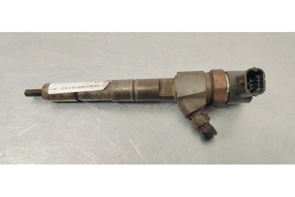 Recambio de inyector para opel insignia berlina 2.0cdti 130 fap referencia OEM IAM 0445110327  