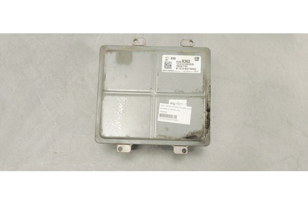 Recambio de centralita motor uce para opel insignia sports tourer 2.0 cdti referencia OEM IAM 55499362  