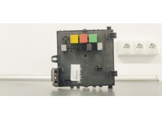 Recambio de caja reles / fusibles para opel vectra c berlina comfort referencia OEM IAM 13205774  