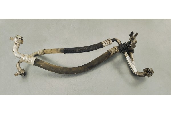 Recambio de tubos aire acondicionado para opel insignia berlina 2.0cdti 130 fap referencia OEM IAM 13220107  