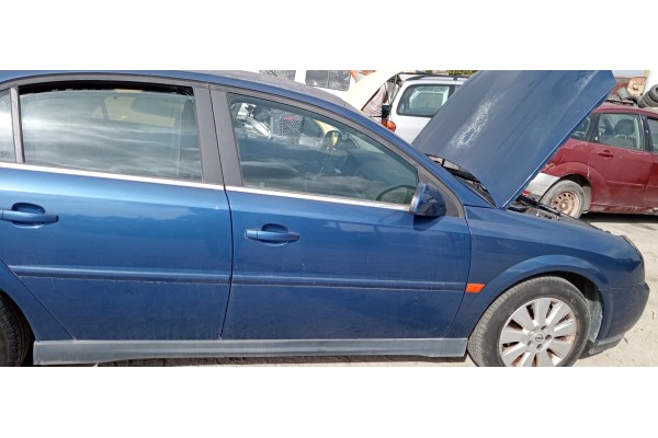 Recambio de puerta delantera derecha para opel vectra c berlina club referencia OEM IAM   