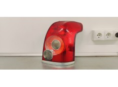 Recambio de piloto trasero derecho para toyota avensis wagon (t25) 2.2 d4d 180 referencia OEM IAM   