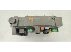 Recambio de caja reles / fusibles para peugeot 307 (s1) xs referencia OEM IAM 9657608780  