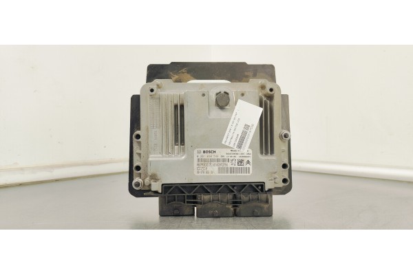 Recambio de centralita motor uce para peugeot 208 1.6 hdi 92 fap referencia OEM IAM 0281030546  