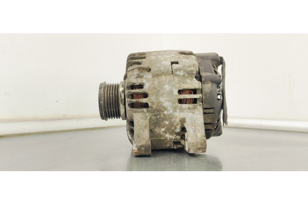 Recambio de alternador para citroen c5 berlina 2.0 hdi exclusive automático referencia OEM IAM 9646321780  