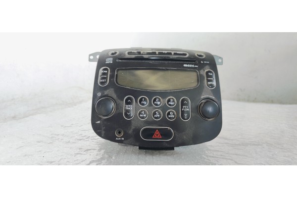 Recambio de sistema audio / radio cd para hyundai i10 1.1 i referencia OEM IAM 961000X2304X  