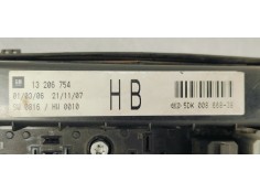Recambio de caja reles / fusibles para opel astra h ber. edition referencia OEM IAM 13206754  