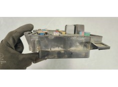 Recambio de caja reles / fusibles para opel astra h ber. edition referencia OEM IAM 13206754  