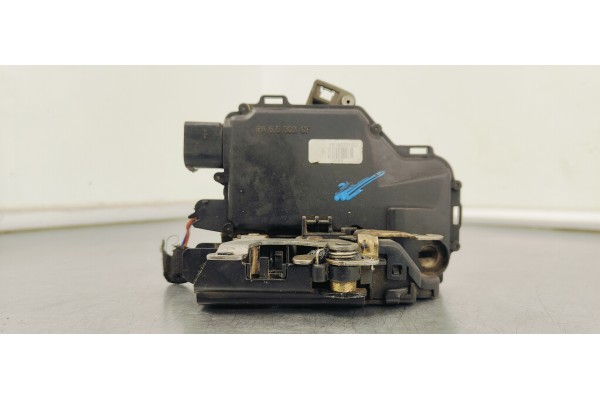 Recambio de cerradura puerta delantera izquierda para volkswagen golf iv berlina (1j1) básico referencia OEM IAM 3B1837015Q  