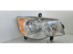 Recambio de faro derecho para chrysler grand voyager limited referencia OEM IAM   