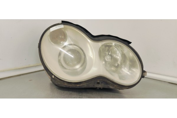 Recambio de faro derecho para mercedes-benz clase c (w203) berlina 220 cdi (203.006) referencia OEM IAM A2038203861  