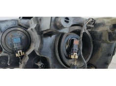 Recambio de faro derecho para chrysler grand voyager limited referencia OEM IAM   