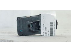 Recambio de mando luces para chevrolet cruze 1.6 i 113 referencia OEM IAM 13301749  