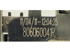 Recambio de maneta exterior delantera derecha para renault scenic iii 1.9 dci 130 referencia OEM IAM 806060041R  