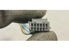 Recambio de retrovisor izquierdo para renault scenic iii 1.9 dci 130 referencia OEM IAM   