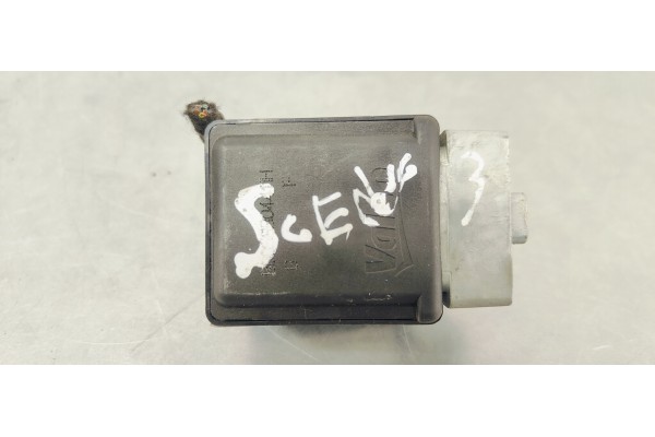 Recambio de modulo electronico para renault scenic iii 1.9 dci 130 referencia OEM IAM 8200604932  