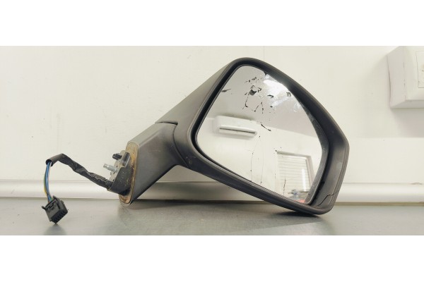 Recambio de retrovisor derecho para renault scenic iii 1.9 dci 130 referencia OEM IAM   