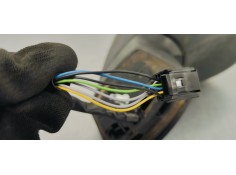 Recambio de retrovisor derecho para renault scenic iii 1.9 dci 130 referencia OEM IAM   