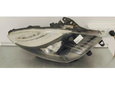 Recambio de faro derecho para renault scenic iii 1.9 dci 130 referencia OEM IAM 260100023R  