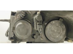 Recambio de faro derecho para renault scenic iii 1.9 dci 130 referencia OEM IAM 260100023R  