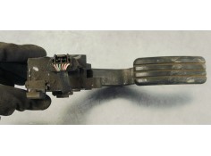 Recambio de pedal acelerador para renault scenic iii 1.9 dci 130 referencia OEM IAM 180020024R  