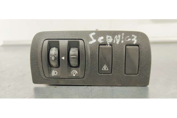 Recambio de mando luces para renault scenic iii 1.9 dci 130 referencia OEM IAM 648450001R  