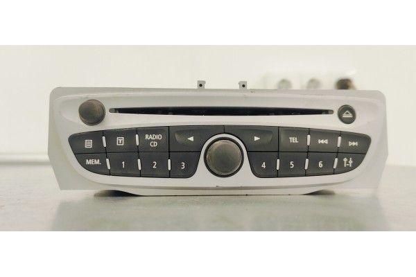Recambio de sistema audio / radio cd para renault scenic iii 1.9 dci 130 referencia OEM IAM 281155040R  