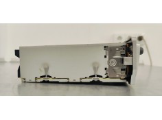 Recambio de sistema audio / radio cd para renault scenic iii 1.9 dci 130 referencia OEM IAM 281155040R  