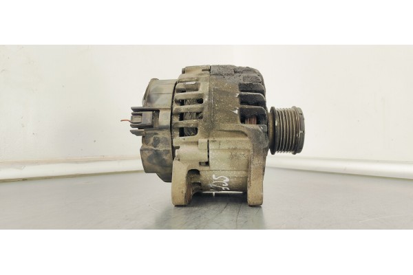 Recambio de alternador para renault megane iii berlina 5 p 1.5dci 110 fap referencia OEM IAM 231000026R  