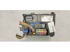 Recambio de caja reles / fusibles para opel meriva b referencia OEM IAM 13356921  