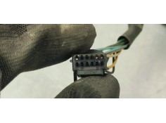 Recambio de retrovisor izquierdo para renault scenic iii 1.9 dci 130 referencia OEM IAM   