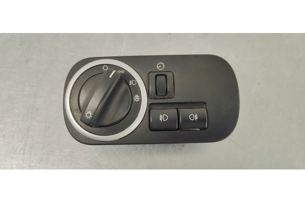 Recambio de mando luces para land rover range rover sport 2.7tdv6 190 4x4 referencia OEM IAM AH2213A024AB  