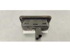 Recambio de maneta exterior porton para renault scenic iii 1.9 dci 130 referencia OEM IAM 8200076258  
