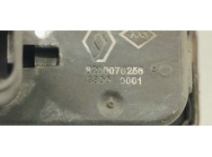 Recambio de maneta exterior porton para renault scenic iii 1.9 dci 130 referencia OEM IAM 8200076258  