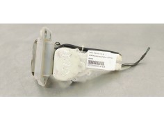 Recambio de cerradura maletero / porton para opel agila b 1.2i 85 referencia OEM IAM B6765  