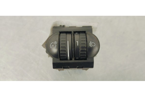 Recambio de mando luces para volkswagen golf vi (5k1) 1.6 tdi 105 fap referencia OEM IAM 5K0941333  