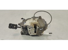 Recambio de cerradura puerta delantera derecha para renault scenic iii 1.9 dci 130 referencia OEM IAM 805020006R  