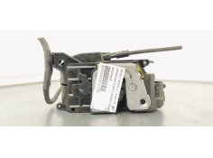 Recambio de cerradura puerta trasera izquierda para renault scenic iii 1.9 dci 130 referencia OEM IAM 825030032R  